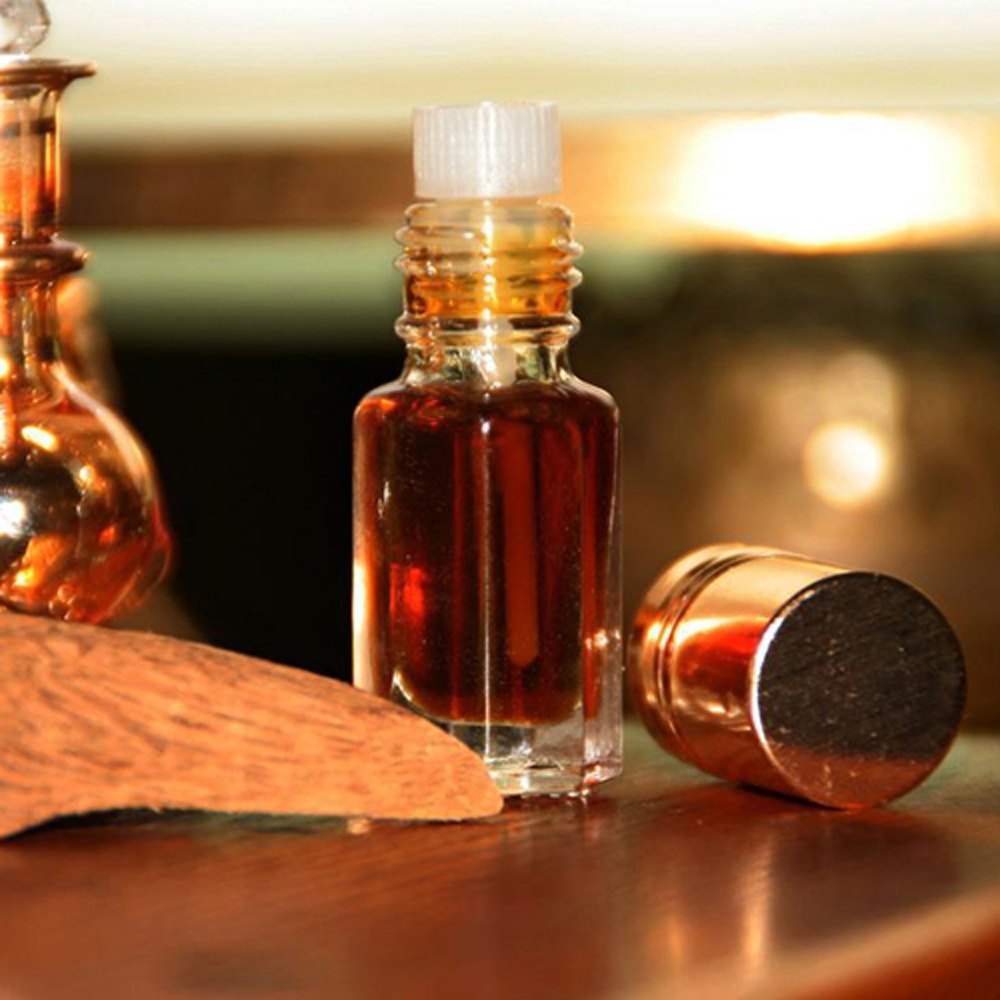 Mengapa parfum di tempat panas kehilangan aroma lebih cepat dari yang disimpan di tempat dingin