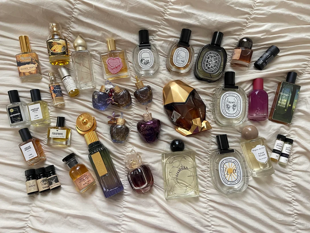apa ada bau parfum yang unik selain dari pink pepper