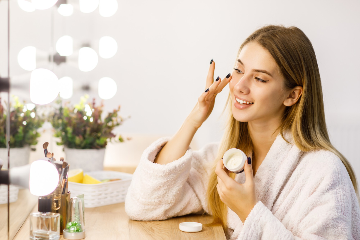 Inovasi Bahan Aktif Skincare Populer di Produk Makeup